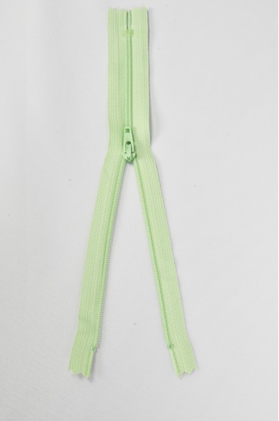 ZIP034 2號拉鏈  單頭拉鏈款式  聚酯牙拉鏈款式  密尾拉鏈  不設單獨拉鍊訂購 細節-2